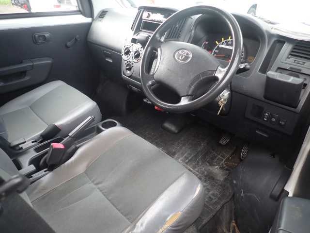TOYOTA LITE ACE