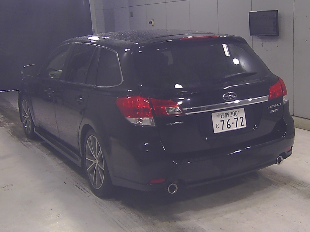 SUBARU LEGACY