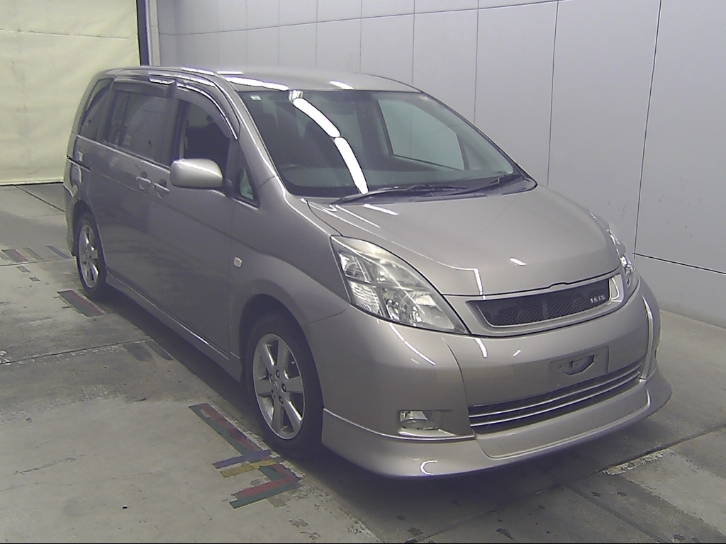 TOYOTA ISIS