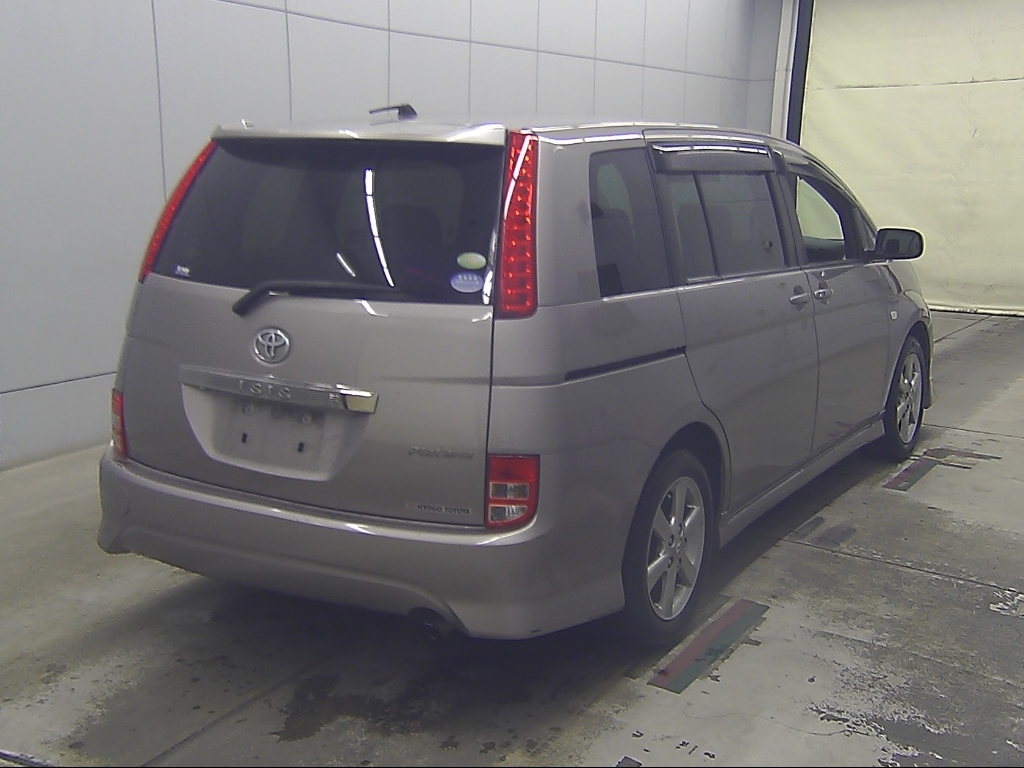 TOYOTA ISIS