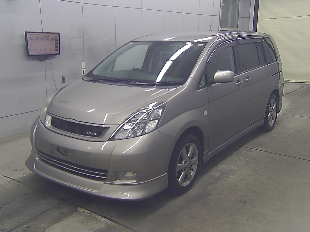 TOYOTA ISIS