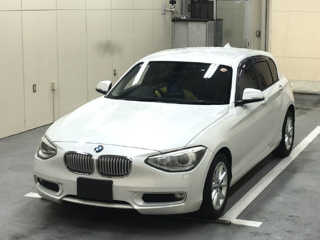 BMW 1-SERIES