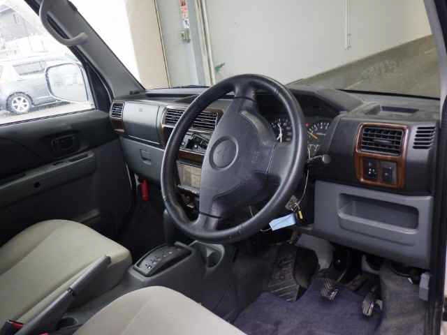 MITSUBISHI TOWN BOX