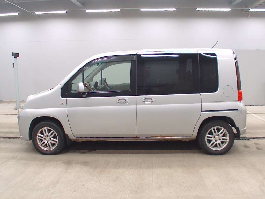 HONDA MOBILIO