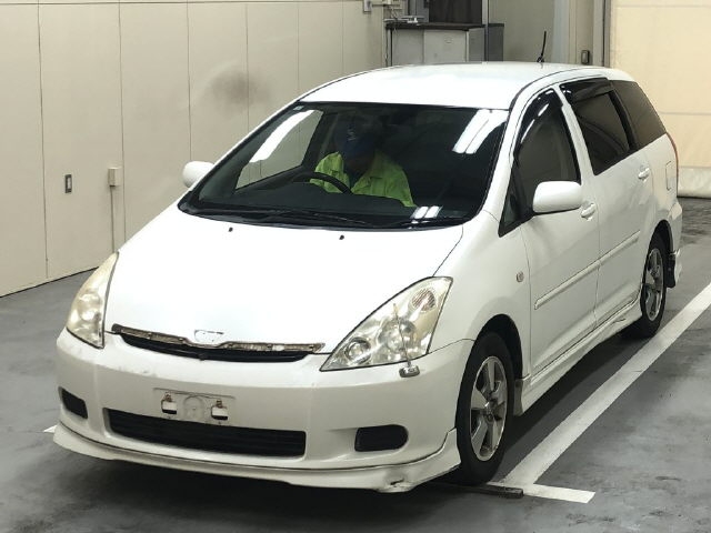 TOYOTA WISH