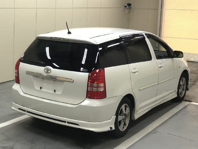 TOYOTA WISH