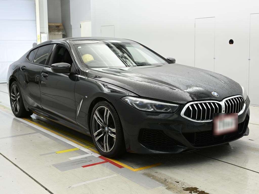 BMW 8-SERIES