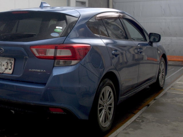 SUBARU IMPREZA