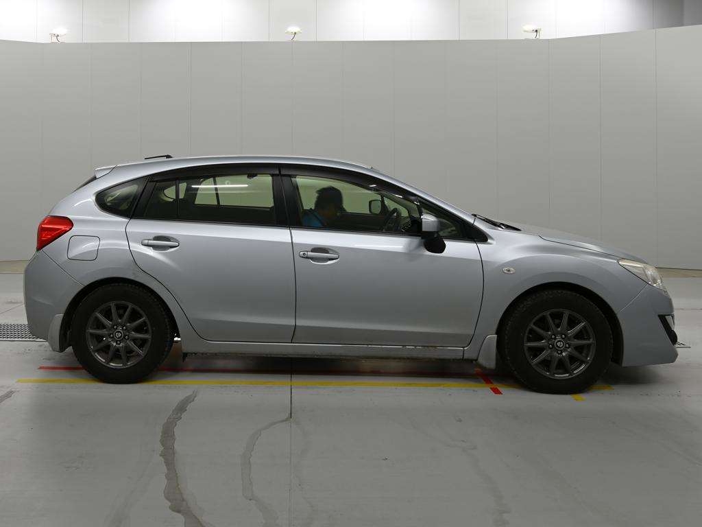 SUBARU IMPREZA