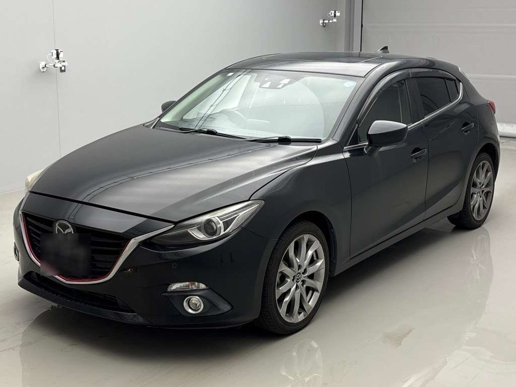 MAZDA AXELA