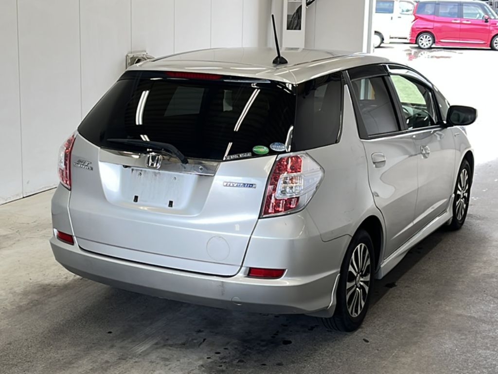 HONDA FIT SHUTTLE