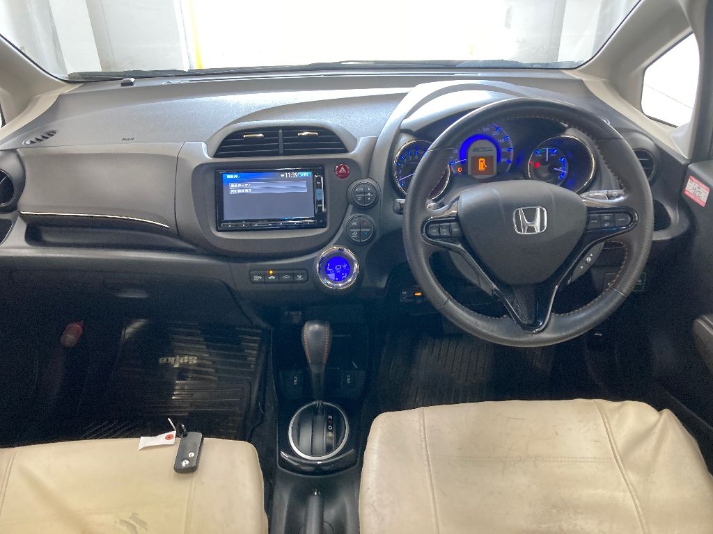 HONDA FIT SHUTTLE