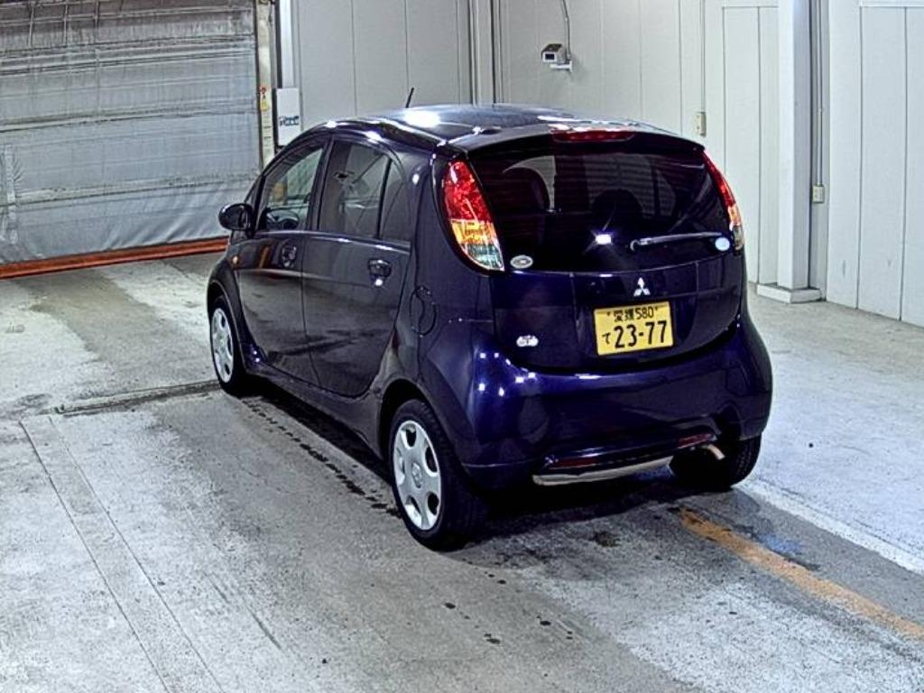 MITSUBISHI I