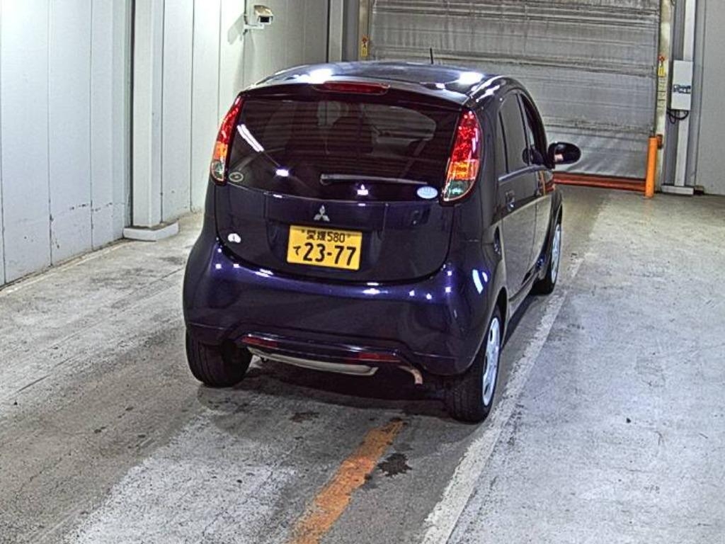 MITSUBISHI I