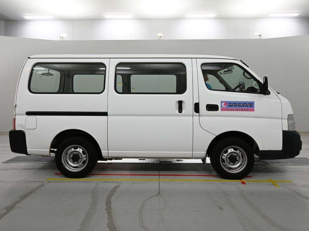 NISSAN CARAVAN