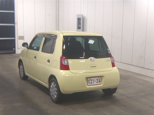 DAIHATSU ESSE