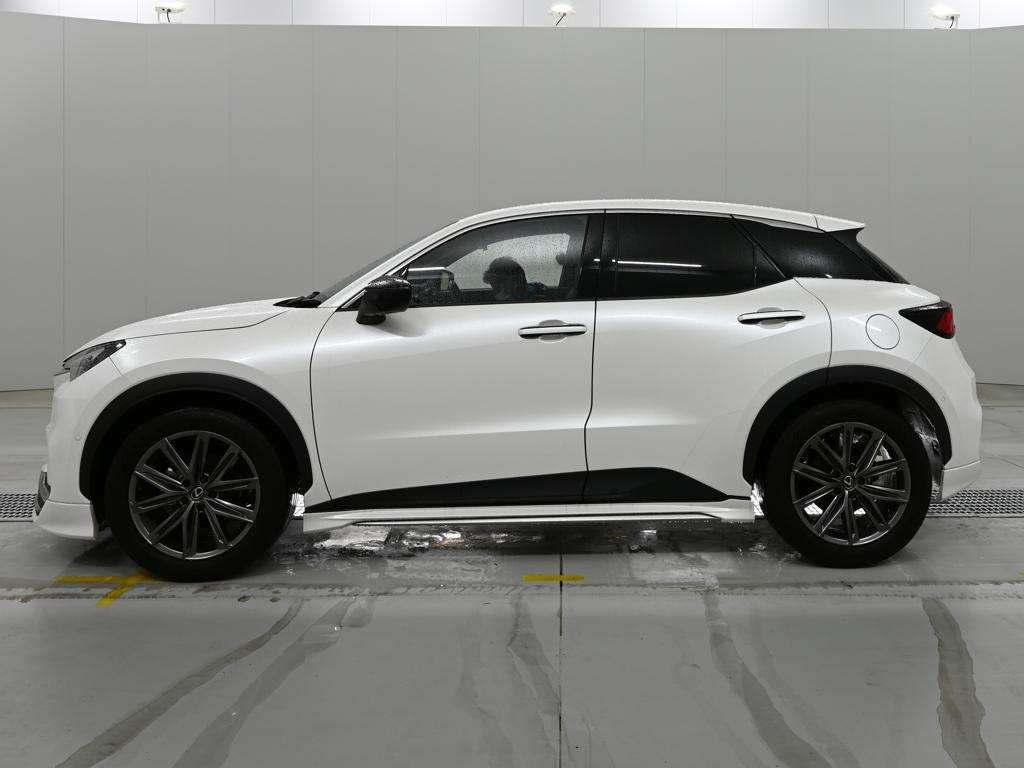 LEXUS LBX