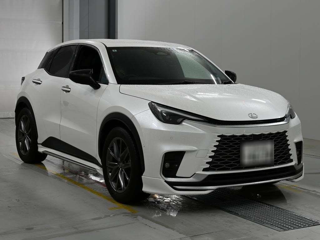 LEXUS LBX