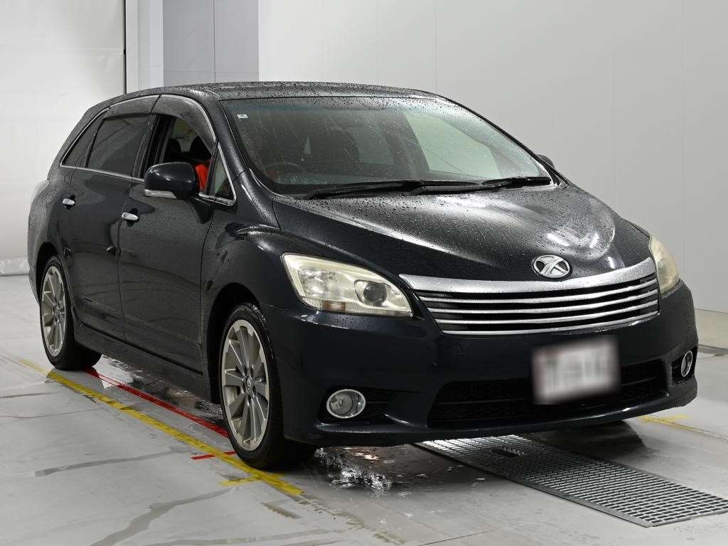 TOYOTA MARK X ZIO