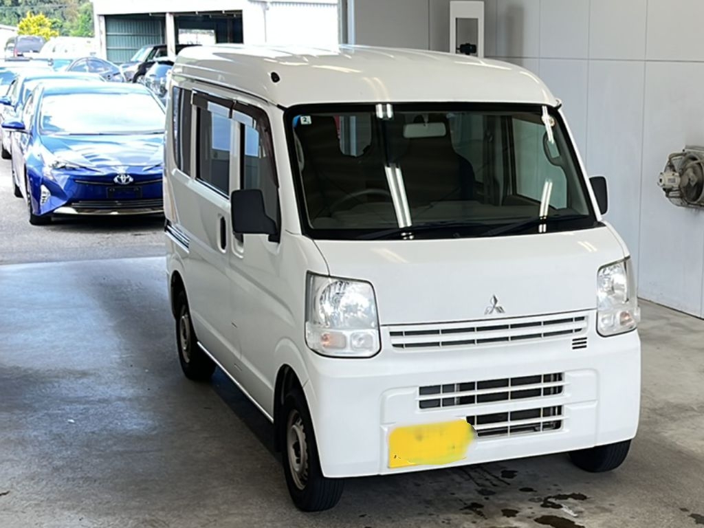 MITSUBISHI MINICAB