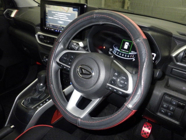 DAIHATSU ROCKY