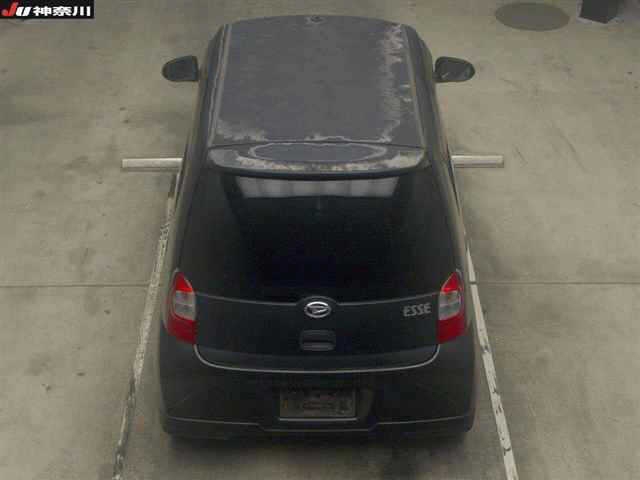 DAIHATSU ESSE