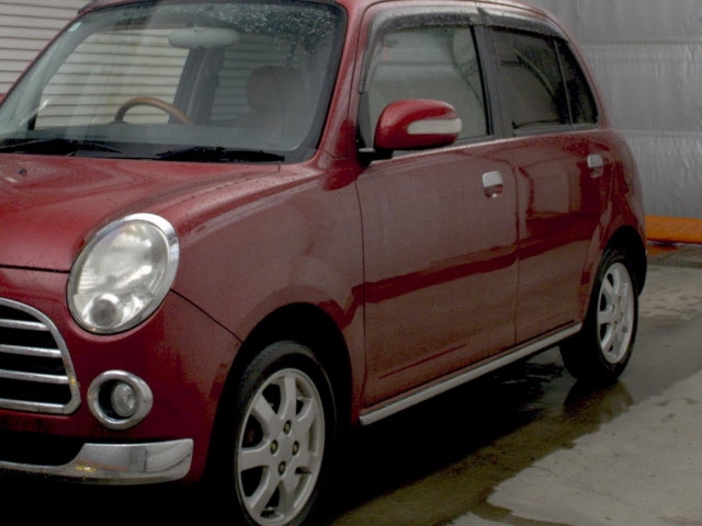 DAIHATSU MIRA GINO
