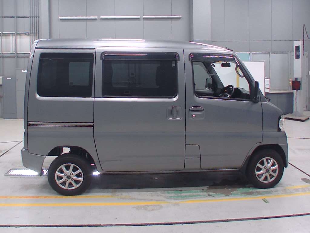 MITSUBISHI MINICAB