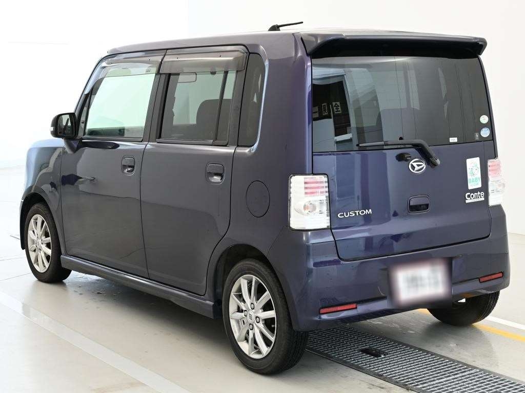 DAIHATSU MOVE CONTE