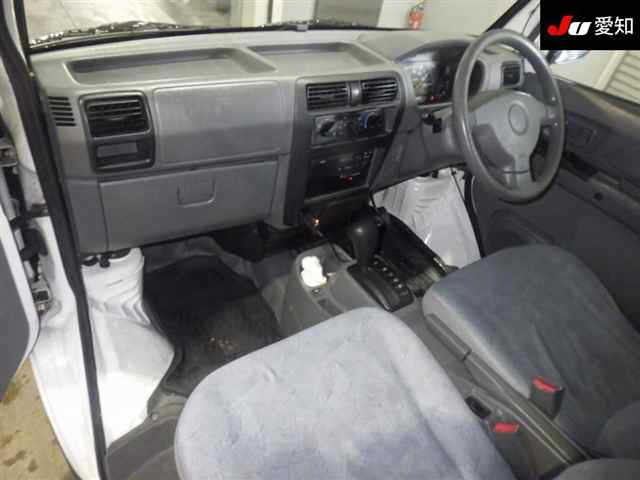MITSUBISHI MINICAB