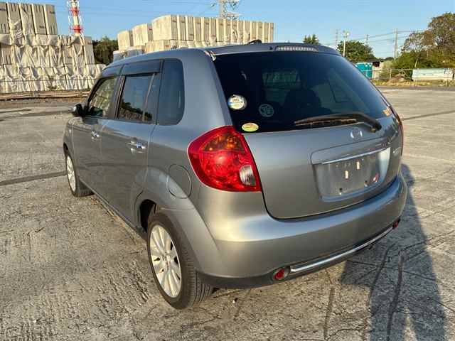 MAZDA VERISA