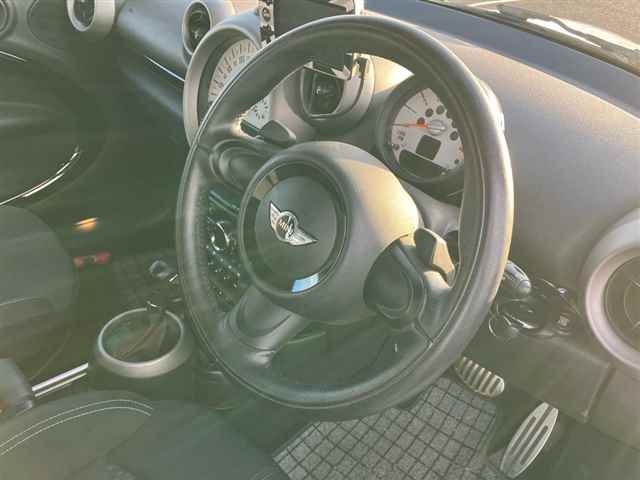 MINI CROSSOVER
