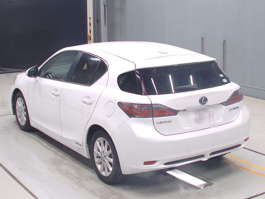 LEXUS CT200H