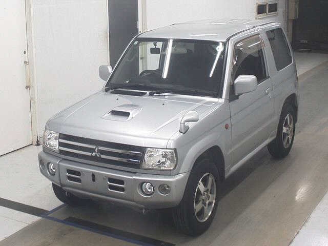 MITSUBISHI PAJERO MINI