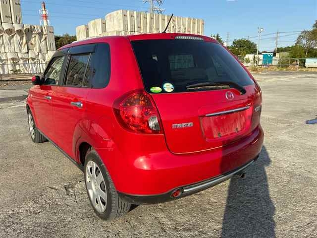 MAZDA VERISA