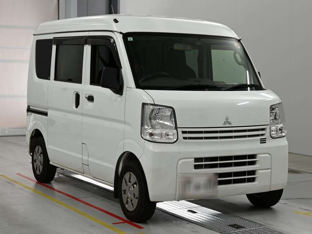MITSUBISHI MINICAB