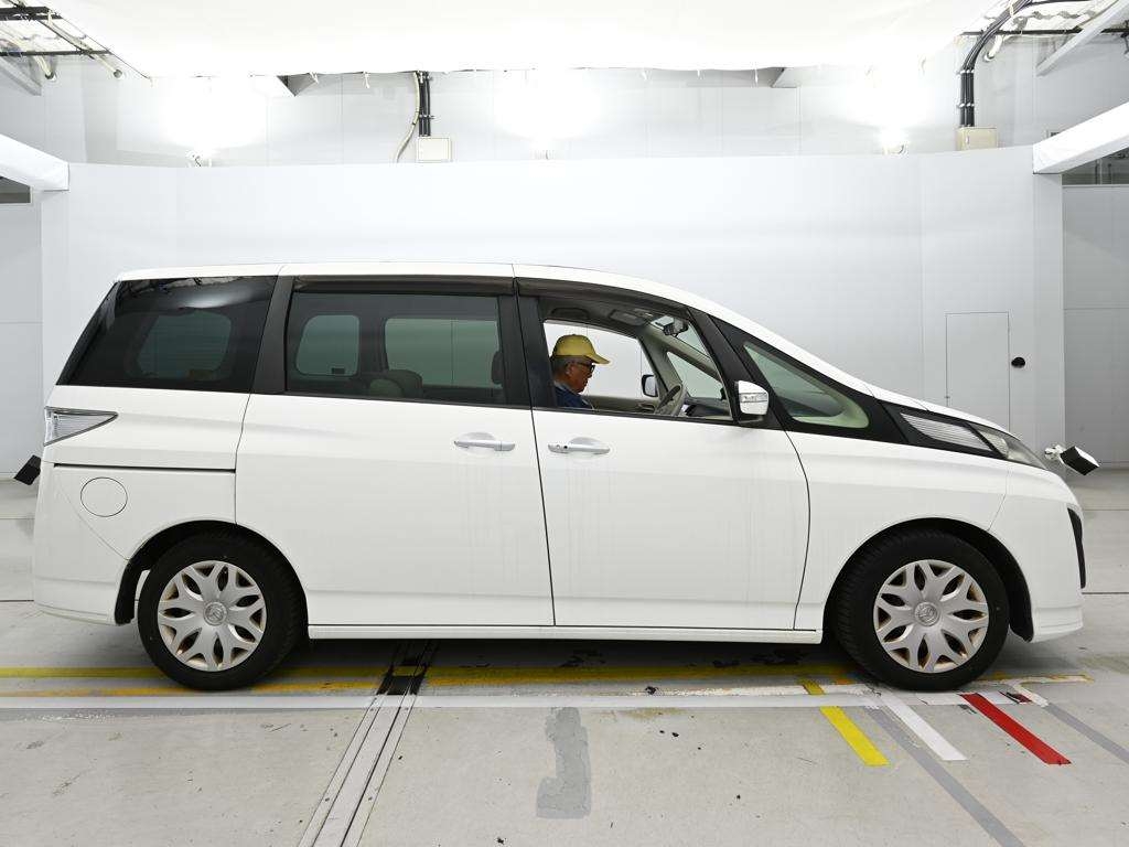MAZDA BIANTE