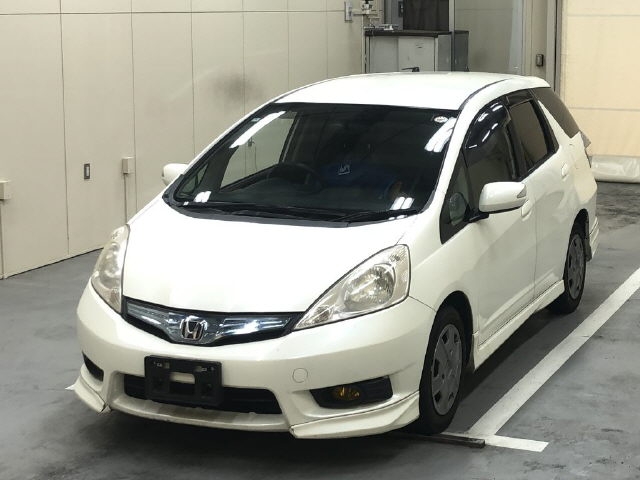 HONDA FIT SHUTTLE