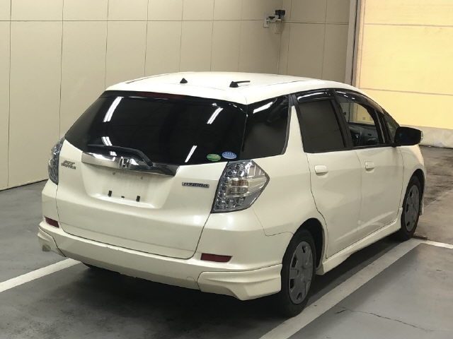 HONDA FIT SHUTTLE