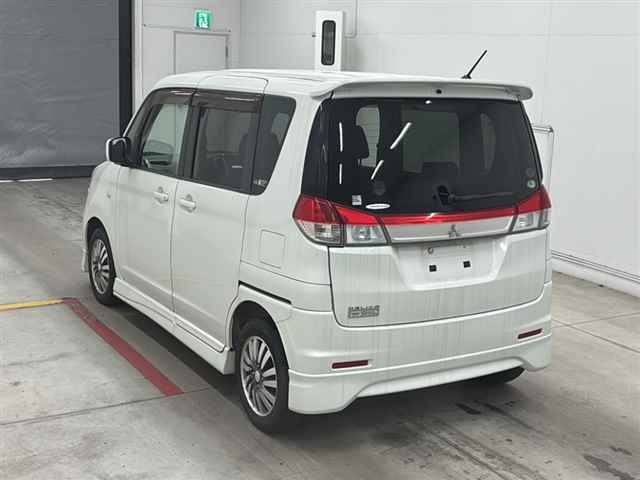 MITSUBISHI DELICA D:2