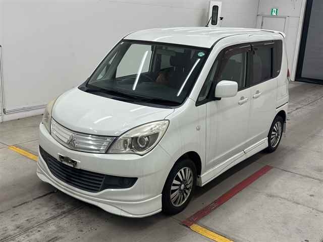 MITSUBISHI DELICA D:2