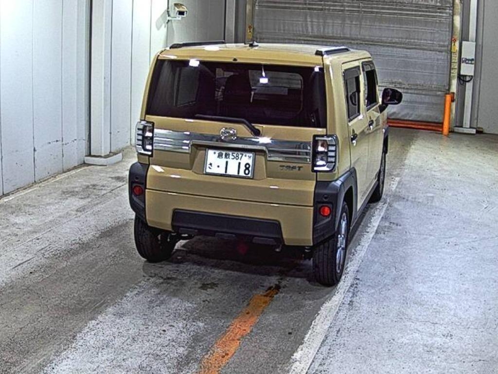 DAIHATSU TAFT