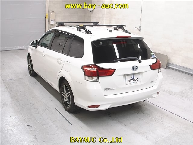 TOYOTA COROLLA FIELDER