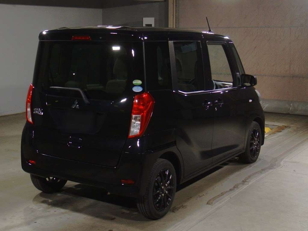 MITSUBISHI EK SPACE