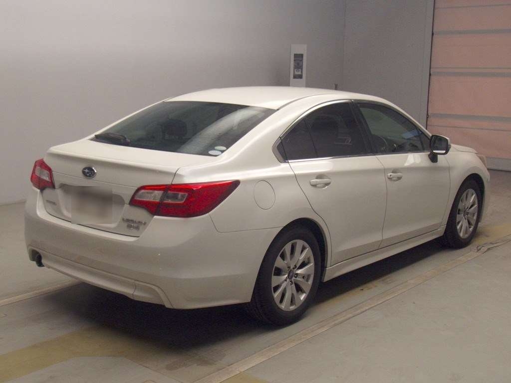 SUBARU LEGACY B4