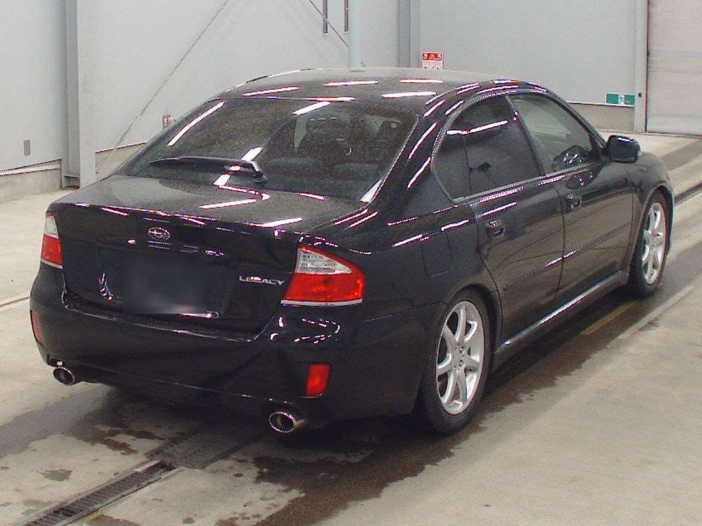SUBARU LEGACY B4