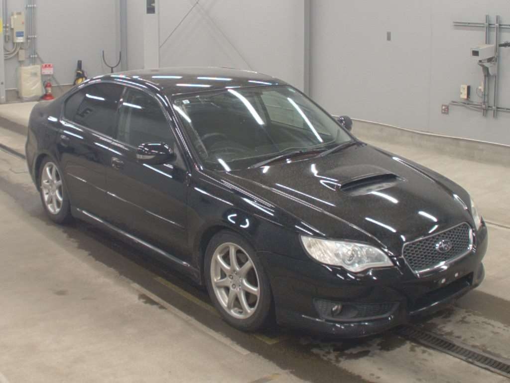 SUBARU LEGACY B4