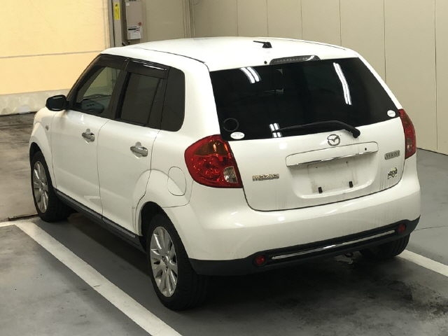 MAZDA VERISA