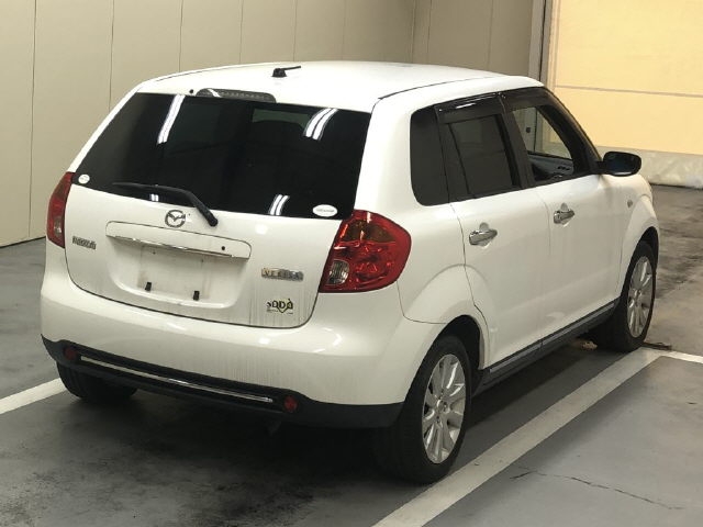 MAZDA VERISA