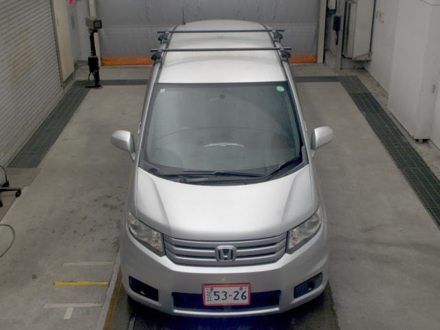 HONDA FREED SPIKE